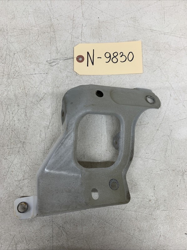 ⚡️17-21 Tesla Model 3 Front left LH fender support bracket 1086017-00-D 9830 B75
