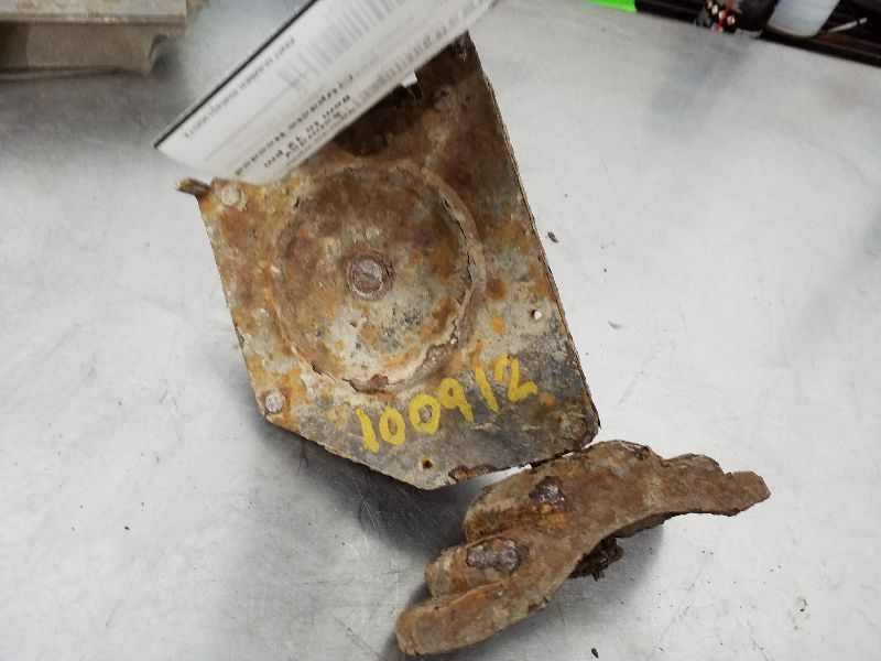 SIERRA150 1999 Spare Wheel Carrier 177158