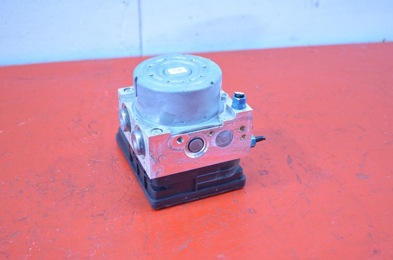 14-18 BMW F30 320I 2.0L AWD ANTI LOCK ABS BRAKE PUMP OEM
