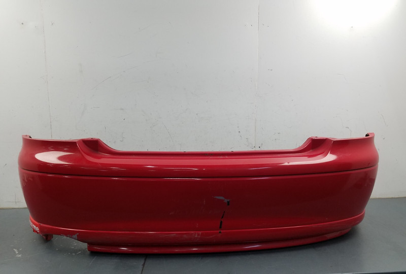 2004 Pontiac GTO Rear Bumper #1656 Z8