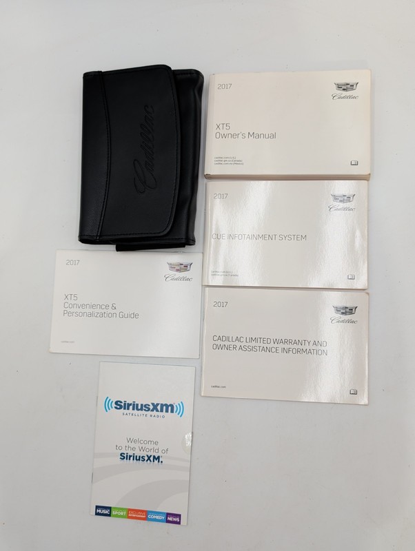 2017 Cadillac XT5 Owners Manual With Case And NavigationLuxury Platinum