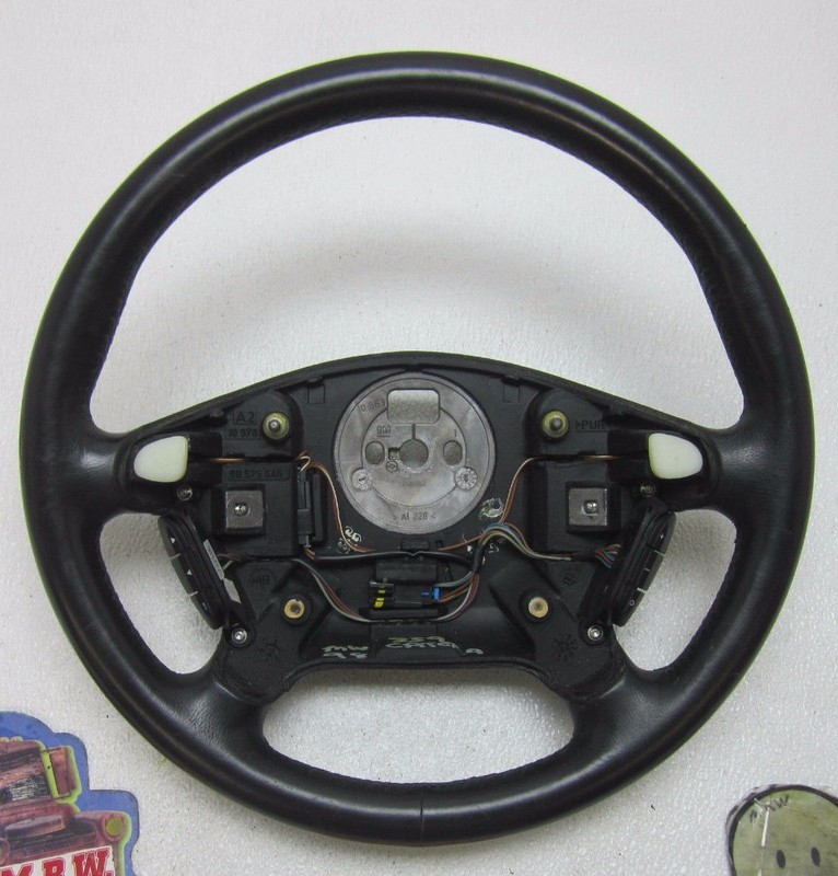 STEERING WHEEL 97 98 99 CATERA BLACK LEATHER WRAPPED for CADILLAC 1610662 GM CAR