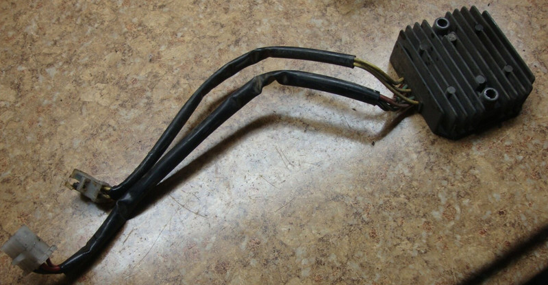 1982 Honda GL500 GL 500 Silverwing 82 Voltage Regulator Rectifier Electrical