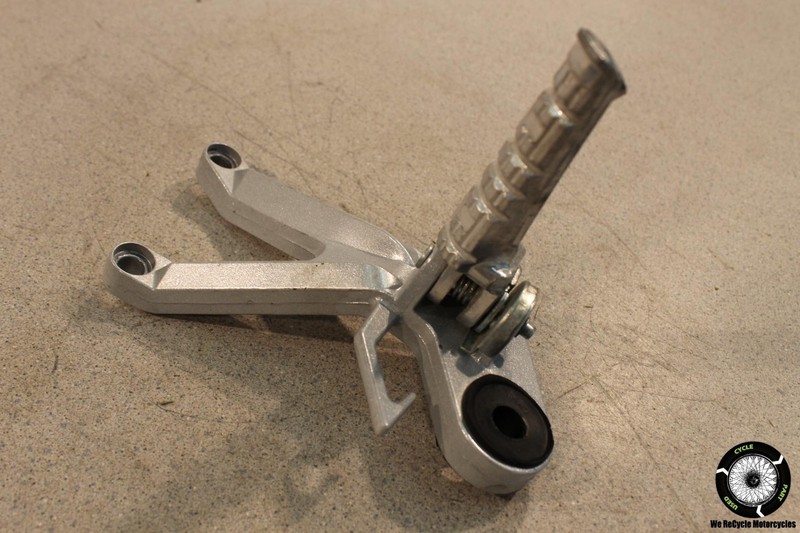 2008 Hyosung Gt250r Comet Right Rear Back Passenger Peg GT 250 R 08