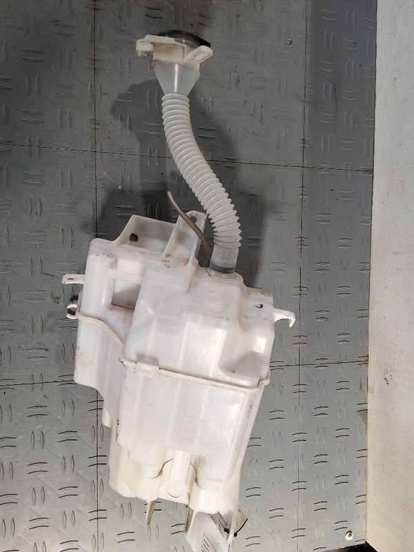 Wash Reservoir Japan Built Fits 08-12 RAV4 3367985