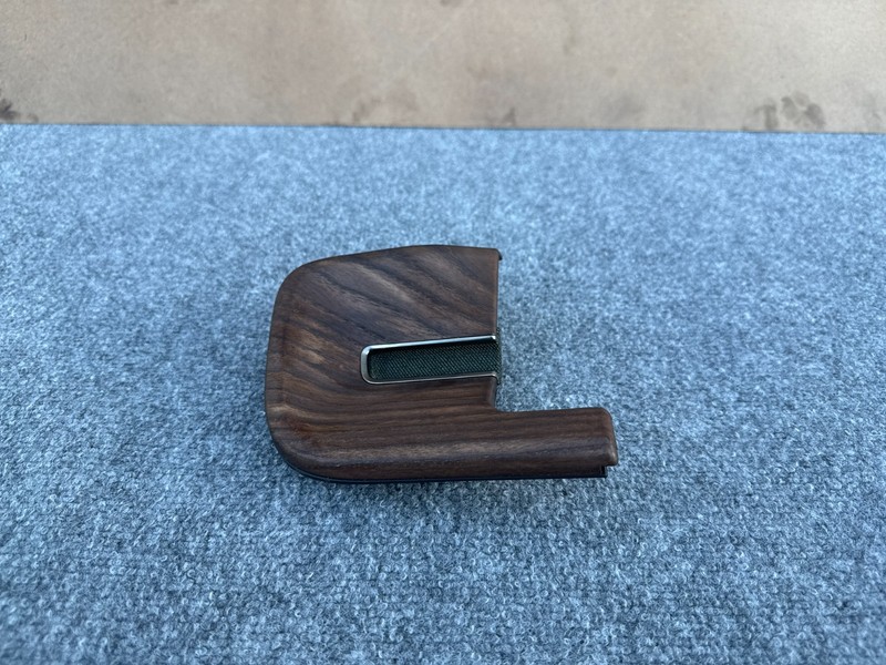 RIVIAN R1S R1T 22-26 OEM DASHBOARD LEFT BEZEL MOLDING TRIM COVER WOOD GRAIN