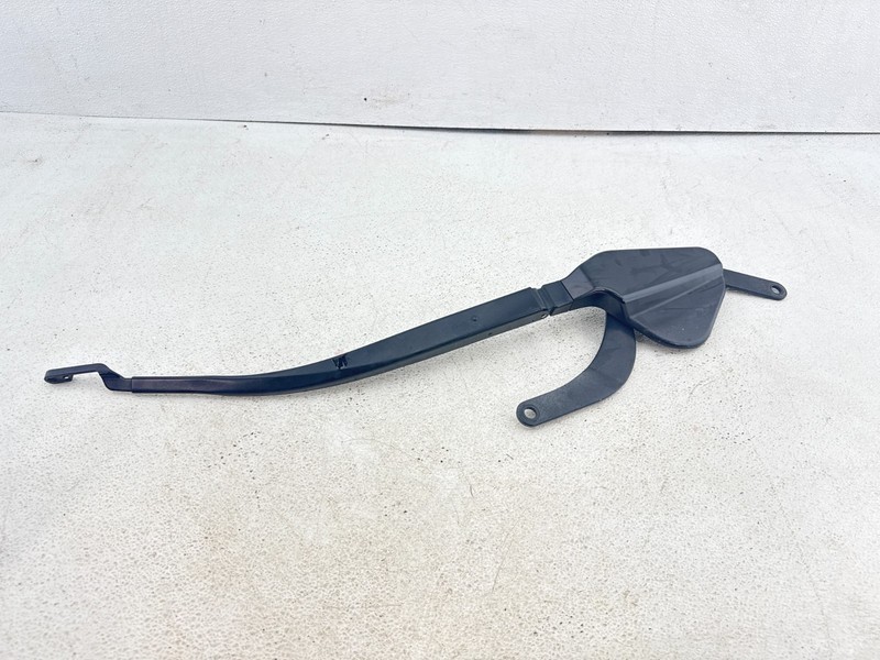 2010-2015 TOYOTA PRIUS RH Right Passenger Side Windshield Wiper Arm OEM