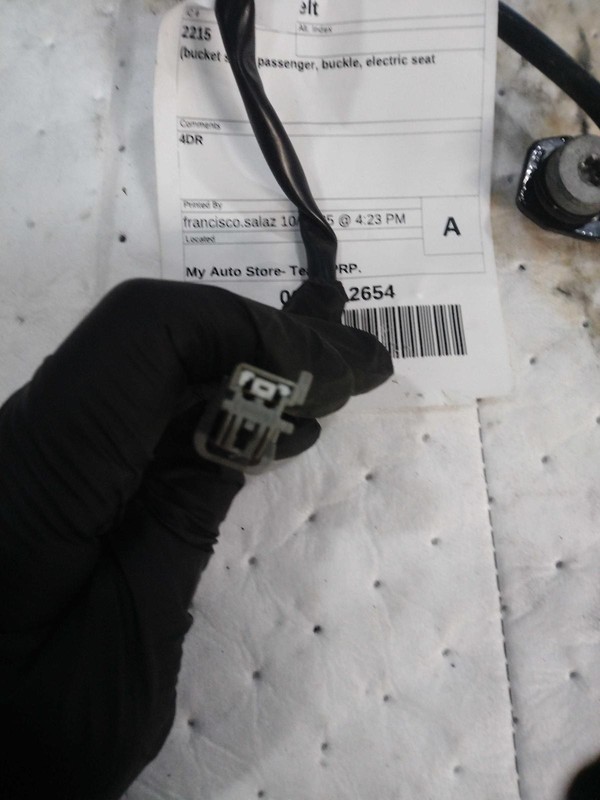 2017 Dodge Durango OEM Red Seat Belt 135K Miles Genuine Part NJ25-22062-550708