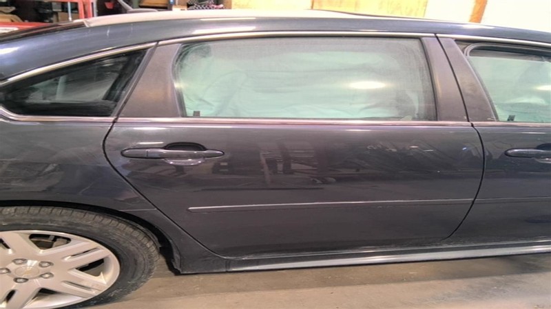 Passenger Rear Side Door VIN W 4th Digit Limited Fits 06-16 IMPALA 3566030