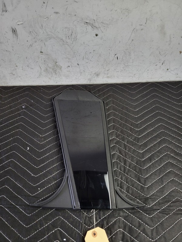Used Oem Mercedes Right B Pillar Trim Applique Molding for 2020-2023 CLA250