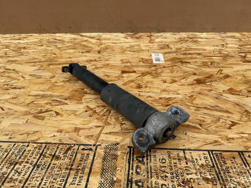 FORD MUSTANG GT 2015-2023 OEM REAR STRUT SHOCK ABSORBER (FITS LEFT AND RIGHT)