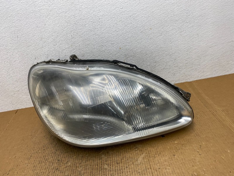 Xenon HID 2000 to 2002 Mercedes S-Class Right Passenger Headlight OEM AE1677 DW