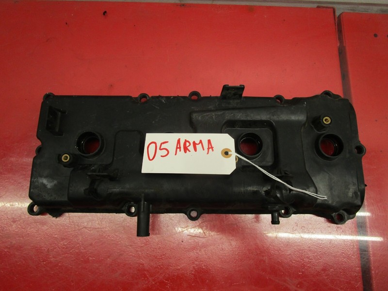 04-06 NISSAN ARMADA TITAN 5.6L ENGINE LEFT SIDE CYLINDER VALVE COVER OEM