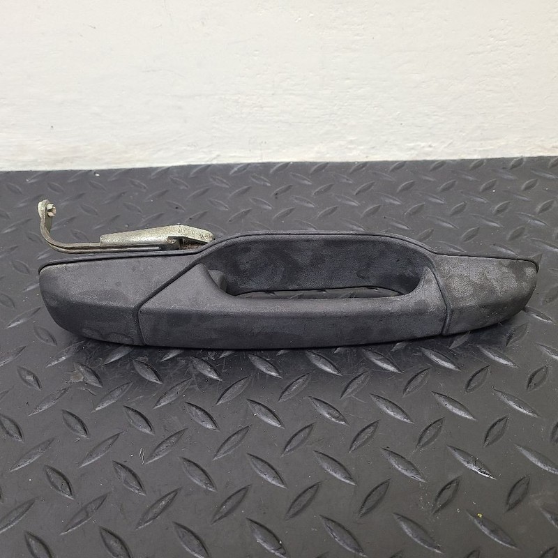 07-14 Chevrolet Tahoe Rear Right Passenger Door Handle Textured OEM 25890294