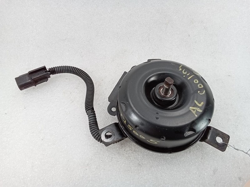 2007-2009 Hyundai Santa Fe 50285 A/C Condenser Fan Motor 977862B100