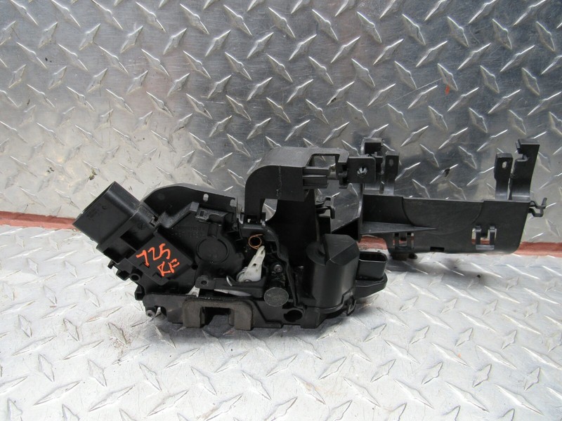 2015 JAGUAR XF RIGHT FRONT PASSENGER EXTERIOR LOCK ACTUATOR 8X23-203A28-BG