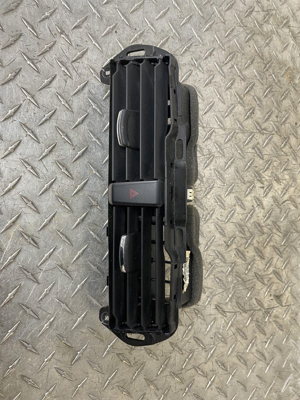 2013-2016 Ford Fusion Center Vent Oem Tested