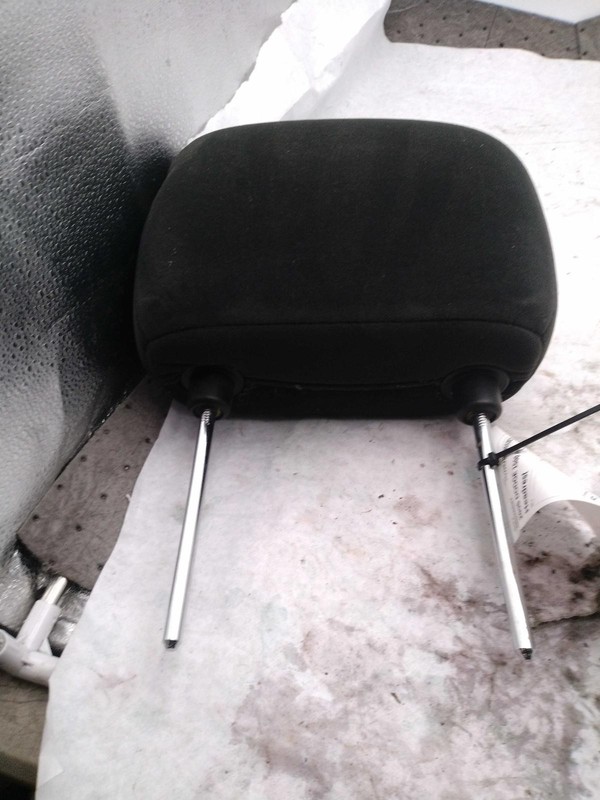 2005 Dodge 1500 Pickup Headrest Red Used OEM Part NJ25-26627-673517