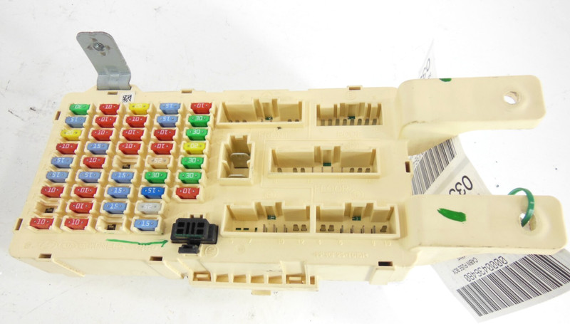 09 Hyundai Santa Fe Cabin Interior Engine Fuse Box Relay Module OEM 919502B20010