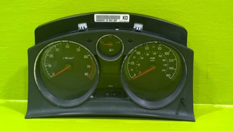 08 09 ASTRA AT MPH SPEEDOMETER CLUSTER 79K MILES OEM 2955-1