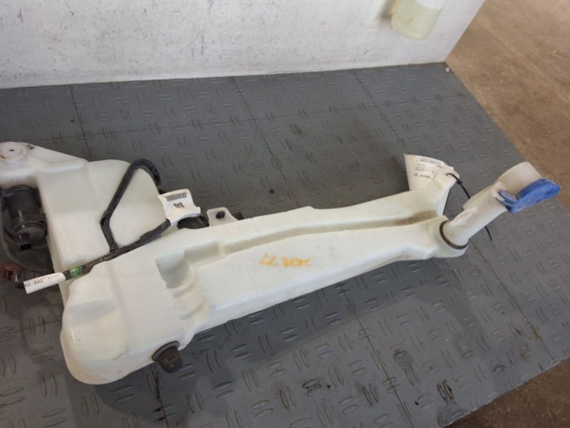 Wash Reservoir Fits 20 AVIATOR 3511634