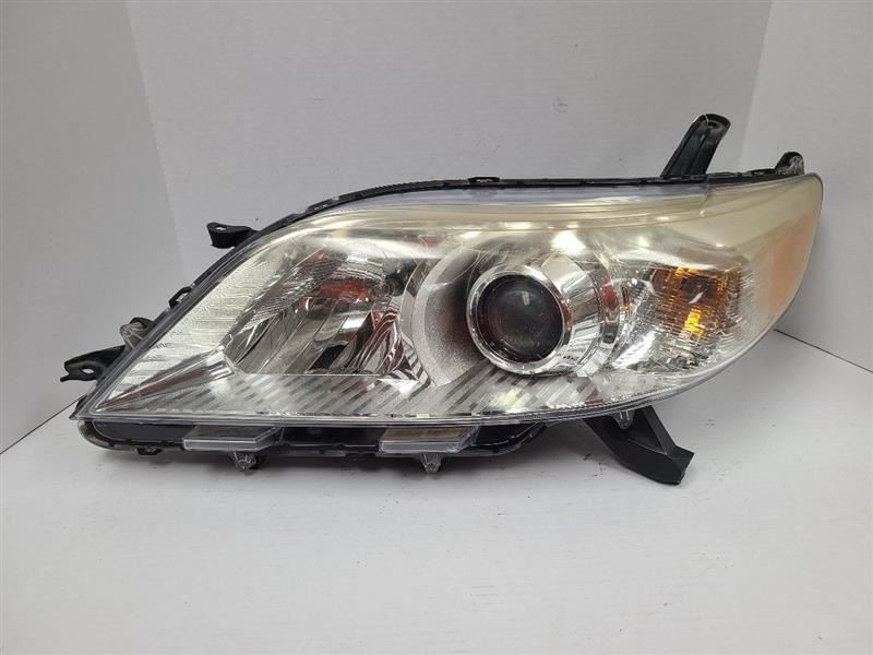 Driver Headlight Without LED Daytime Running Lamps Fits 11-20 SIENNA 540726