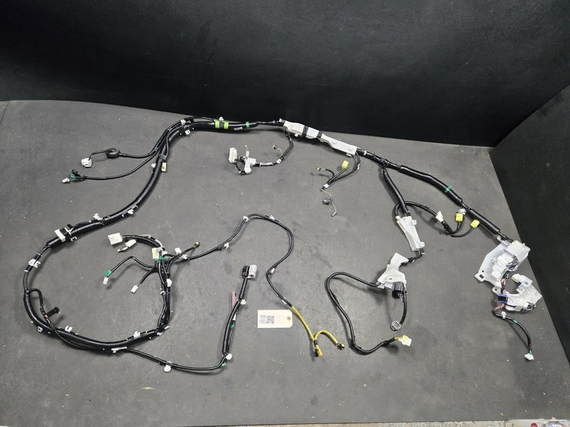 Body Wiring Harness 2021 Toyota RAV4 82161-0RB50 2020 2022