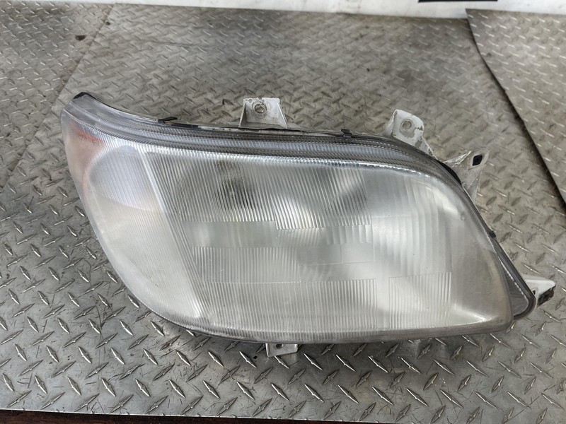 2002-2006 Freightliner Sprinter Passenger Right Headlight Assembly Tested Oem