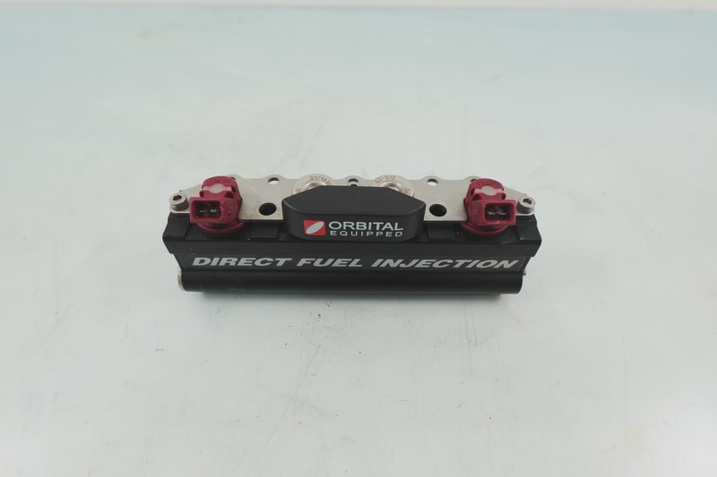 2002-2006 RX DI Sea-Doo OEM Gas Fuel Distributor Direct Injection Rail Ass'y