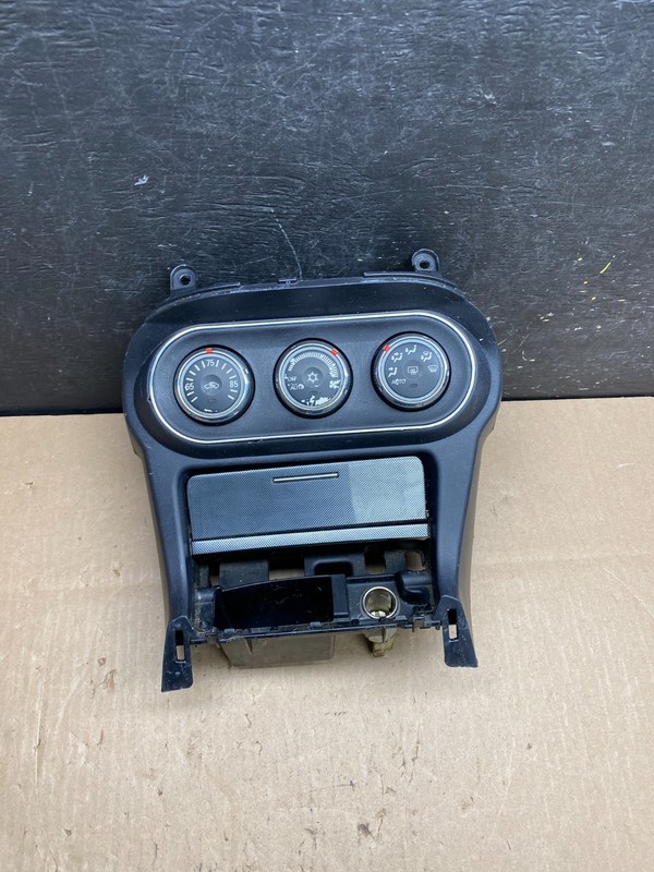 2008 - 2011 Mitsubishi Lancer A/C Heater Climate Control Bezel Trim T4627 DG