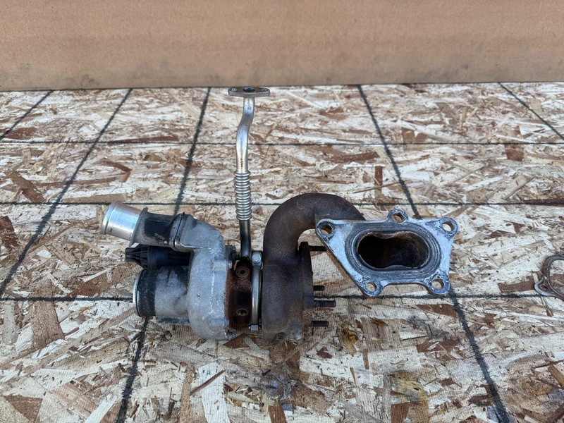 GENESIS G80 18-20 OEM ENGINE MOTOR LEFT DRIVER TURBO TURBOCHARGER 3.3T ASSEMBLY