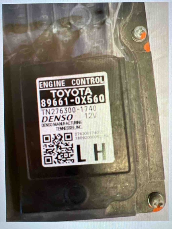 89667-0X560 TOYOTA CAMRY 19 20