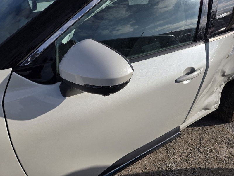 Driver Front Door US Built Without Solar Glass Fits 21-25 ROGUE 3628422