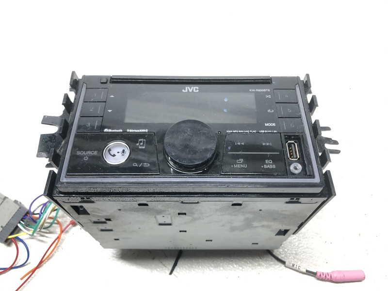 Audio & Visual Equip.(radio) CHEVY SILVERADO 1500 03 .
