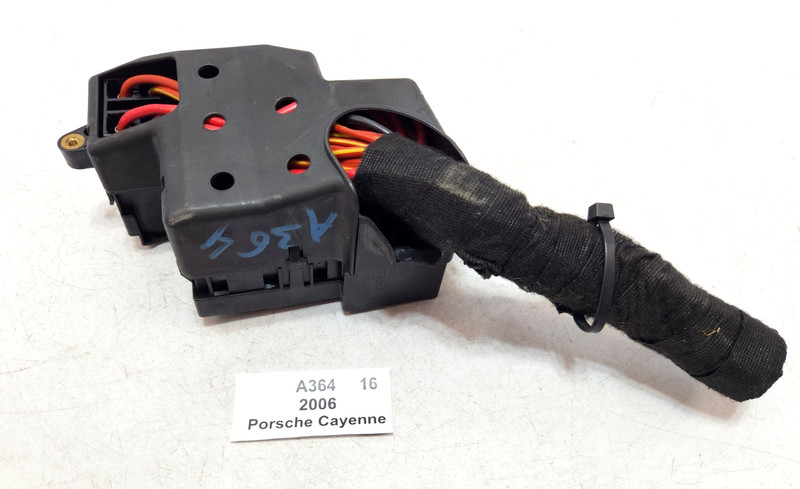 ✅ 03-06 OEM Porsche Cayenne 955 Fuse Box Relay Junction Block