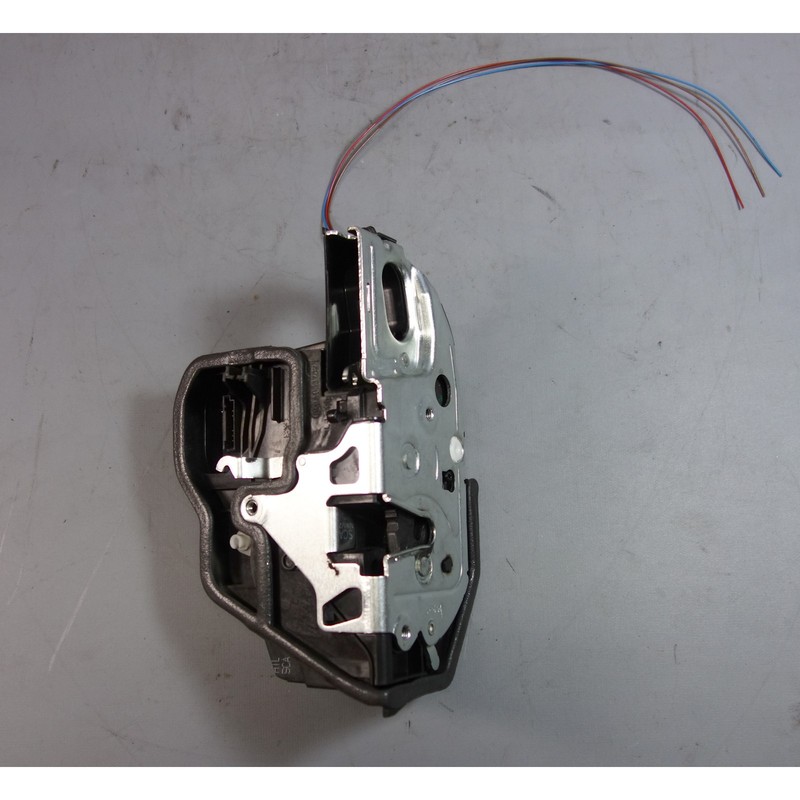 Damaged 13-18 F06 6-Series Gran Coupe Left Rear Soft Close Door Latch Incomplete