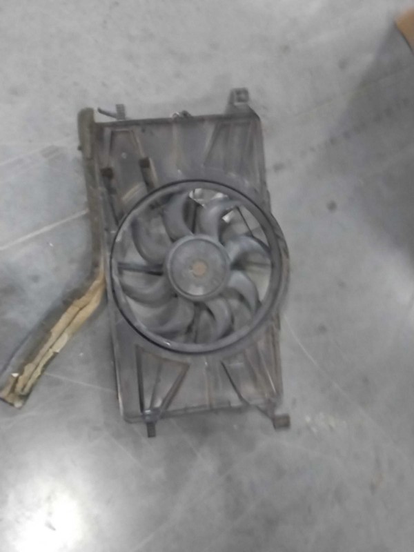 2014 Ford Focus Engine Cooling Fan Motor OEM Silver 127k Miles BV618C607K