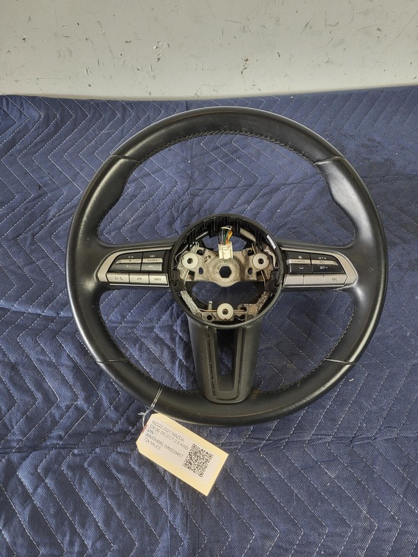 Used Oem Mazda Left Driver Steering Wheel for 2020-2023 CX-30