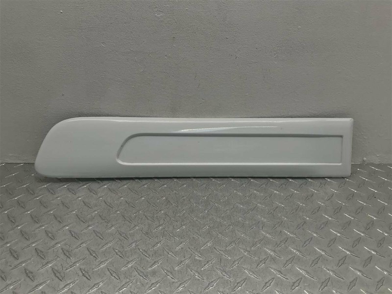 02-05 GMC ENVOY DRIVER REAR DOOR MOULDING OEM 15149743