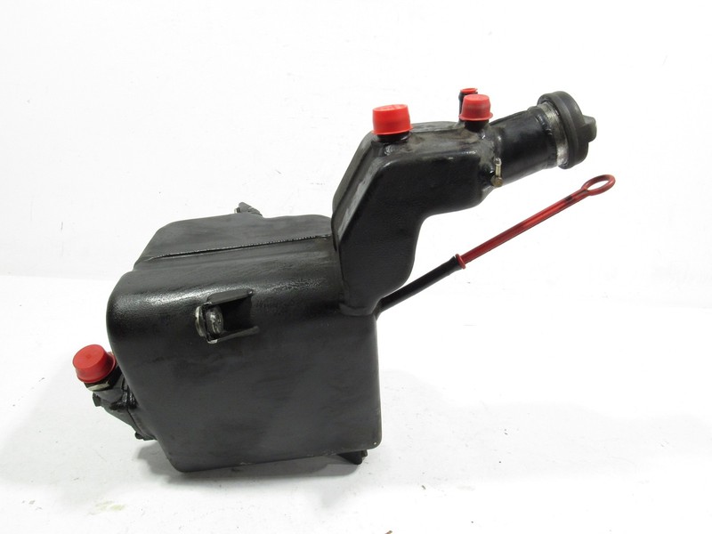 02-06 Maserati Coupe GT 2004 4.2L RWD Engine Oil Reservoir Tank |
