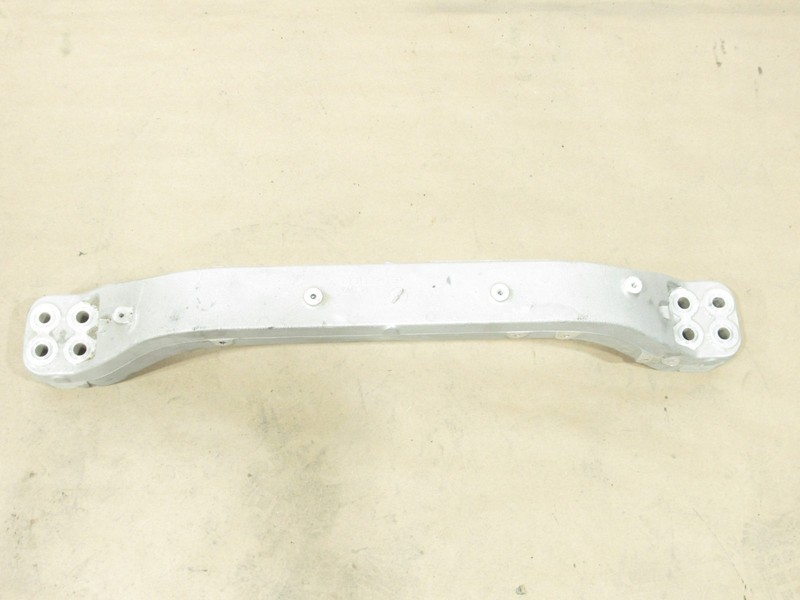 11 12 Fisker Karma 2012 2.0L Rear Subframe Cradle Crossmember Bracket Mount |@2
