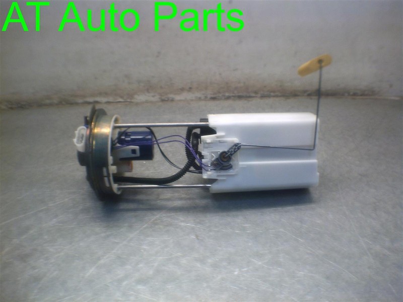 04 05 06 07 SILVERADO SIERRA 1500 2500 8' BOX GAS FUEL TANK PUMP OEM 323-01815