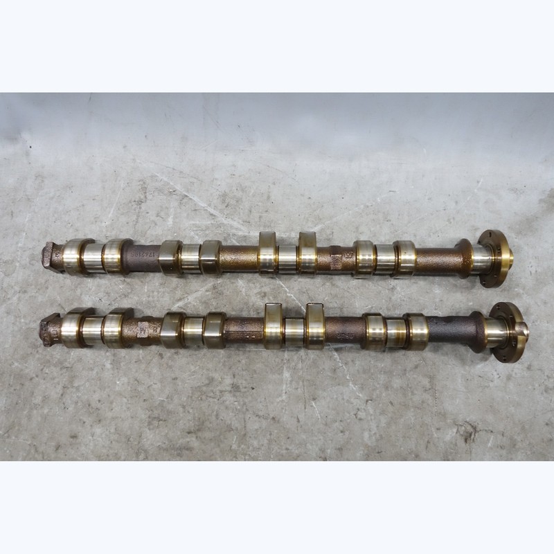 1996-1998 BMW E39 540i E38 740i M62 V8 Bank 2 Camshaft Set Exhaust Intake OEM