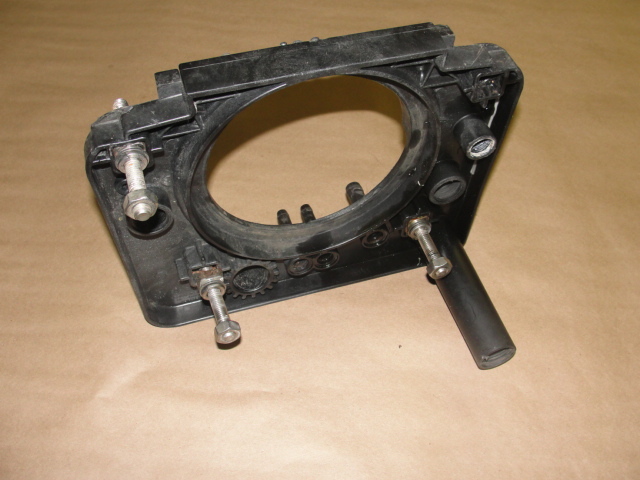 00 SEA DOO GSX 800 IMPELLER JET PUMP SUPPORT HULL MOUNT BRACKET GSX800
