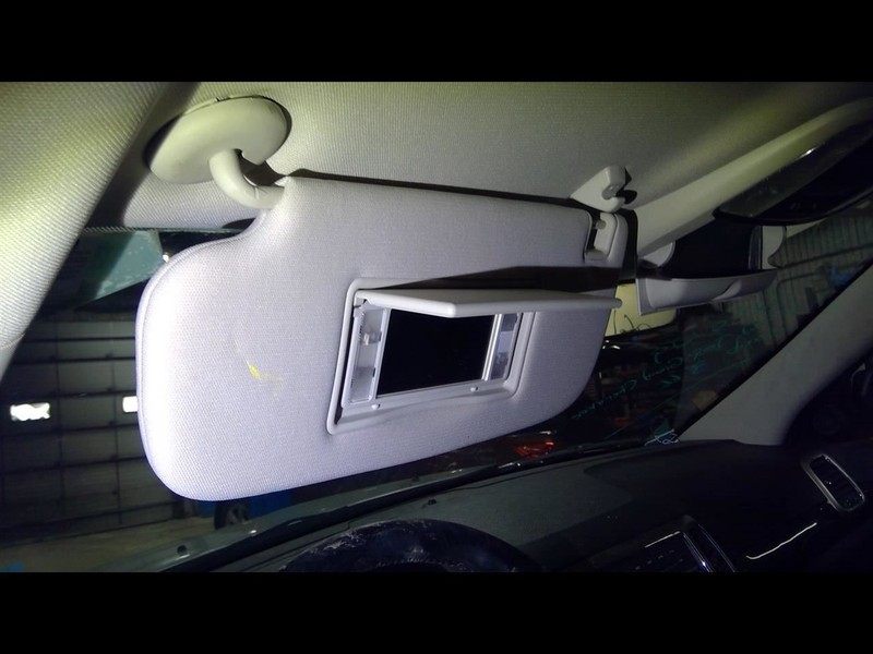 Driver Left Sun Visor With Illumination Fits 11-23 DURANGO 1567644