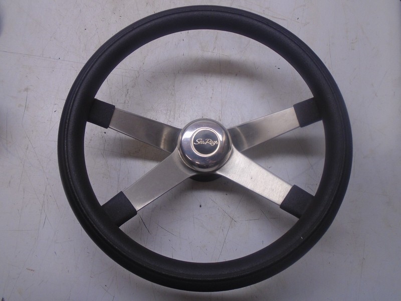 ZZ1 StingRay Marine Boat Steering Wheel 4 Spoke 14"