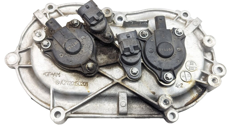 06-13 Mercedes W212 E350 Front Left Side Engine Timing Chain Cover Plate OEM