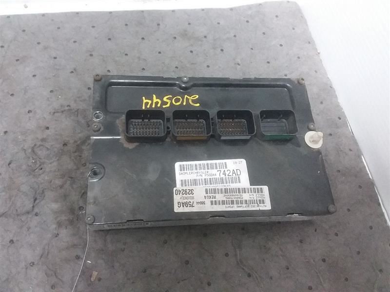 Engine ECM Electronic Control Module 3.7L 4WD Fits 05-06 GRAND CHEROKEE 798917