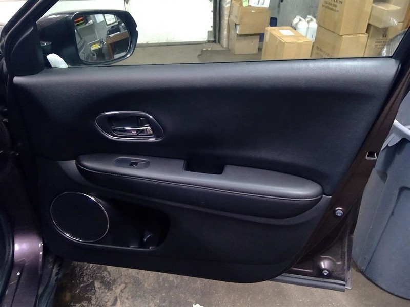 HR-V 2019 Passenger Right Front Door Trim Panel 1724178