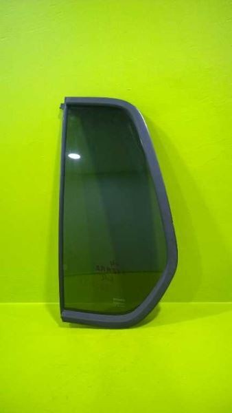 00 01 02 03 04 XTERRA DRIVER LEFT VENT GLASS OEM 3333-25